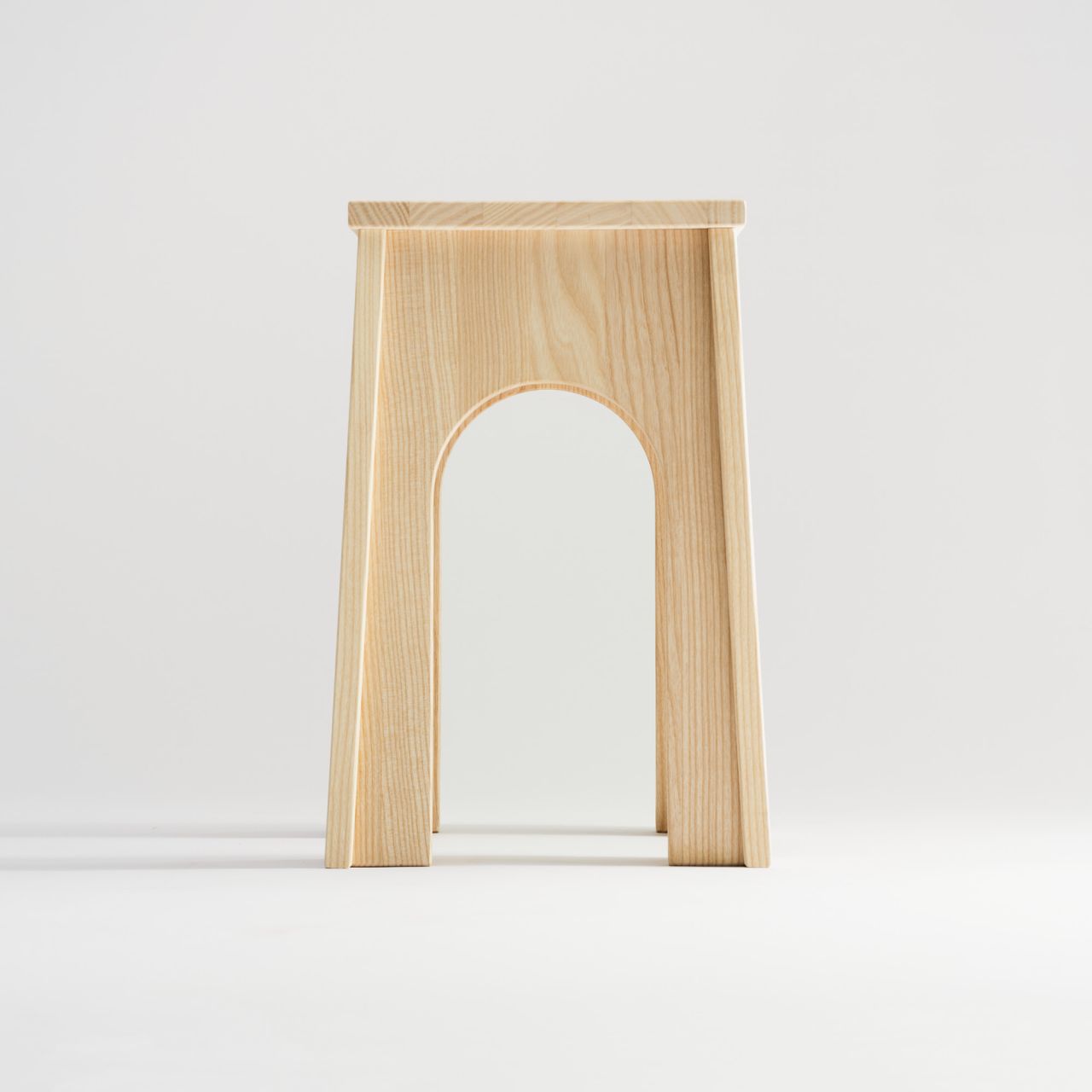 Kleiner Hocker 01